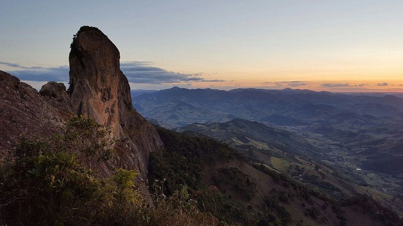 Chalé dos Pássaros - Varanda com vista p/ Natureza