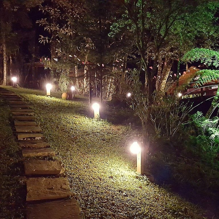 Chalé dos Tucanos- Muro de vidrio con hermosa vista